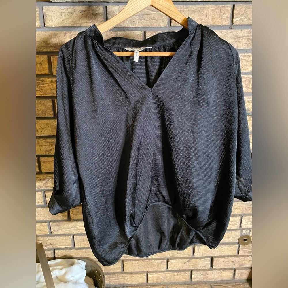 BCBGeneration Textured Black V-Neck Blouse with Gathered Hem